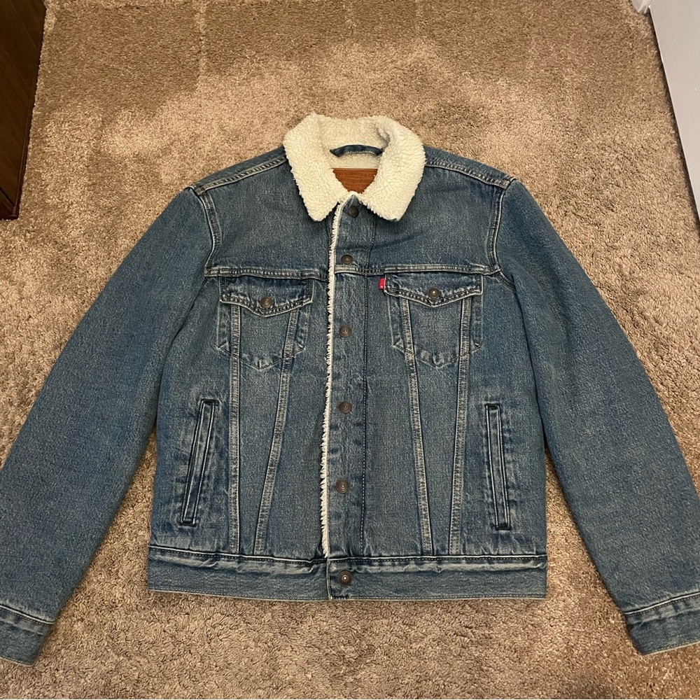 Levi’s Premium Denim Sherpa Trucker Jacket